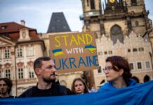 «Today I’m Ukrainian». Іноземці запустили у Threads флешмоб підтримки України