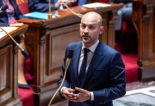 «20 разів казали, що Україна впаде, а США її кидають». Франція назвала частку розвідданих від Європи
