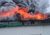 На Волині після удару «шахедів» загорілось підприємство: частину жителів закликали евакуюватися