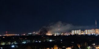 У Московській області заявили про атаку дронів і ракет на військовий завод – відео