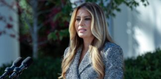 Меланія Трамп: Місію в Олешках документуватимуть четверо американських журналістів
