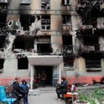 После угроз выселением оккупанты разъяснили правила проживания в «самозахваченных» квартирах Мариуполя, — ВИДЕО