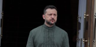 Действия США похожи на попытку заставить Украину сдаться России, — Зеленский